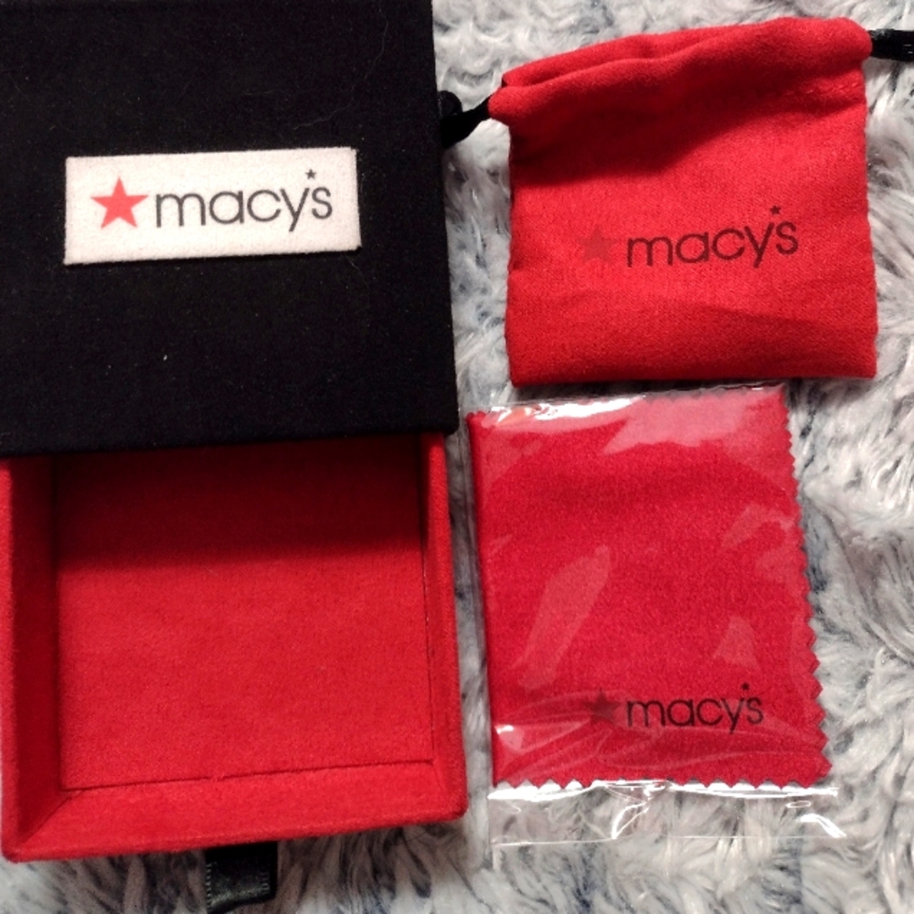Macy jewelry gift box